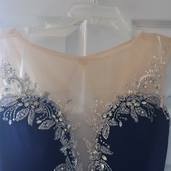 Purple formal dress sz 8 - great for prom - Picture 6 of 6